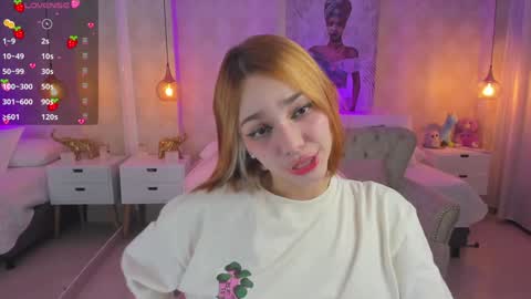 VIVIANNA online show from 12/20/24, 03:47