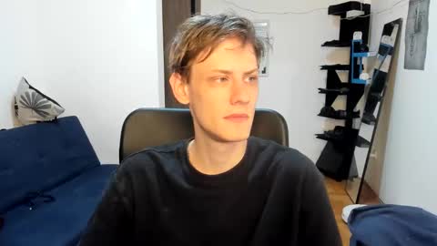    online show from 10/21/25, 11:22