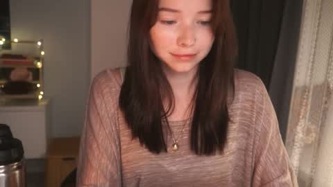 Snapshot of anntics_ chatting on 10/26/25, 04:02 N  antics online show from 10/26/25, 04:02