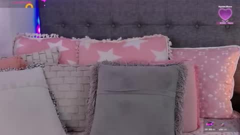 Snapshot of anntonellalee chatting on 10/16/25, 06:53 Antonella Lee online show from 10/16/25, 06:53