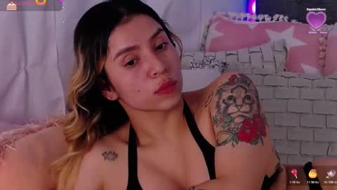 Snapshot of anntonellalee chatting on 10/19/25, 02:01 Antonella Lee online show from 10/19/25, 02:01