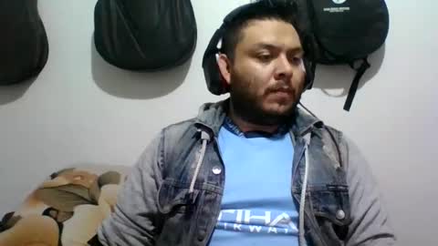 lion kennedy independent model moderator online show from 09/15/25, 05:07