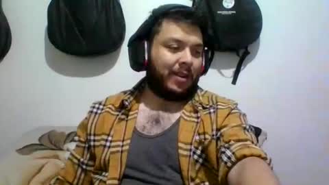 lion kennedy independent model moderator online show from 09/29/25, 06:13