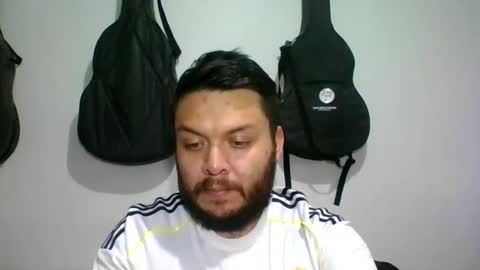 lion kennedy independent model moderator online show from 10/07/25, 04:42