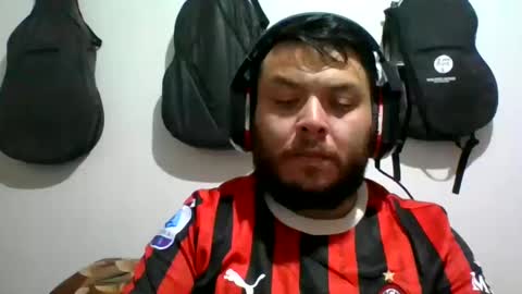 lion kennedy independent model moderator online show from 10/11/25, 01:05