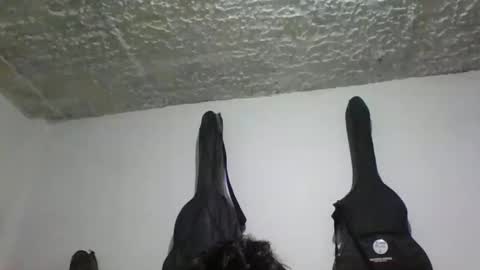 lion kennedy independent model moderator online show from 11/27/25, 02:57