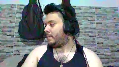 lion kennedy independent model moderator online show from 04/11/26, 07:45