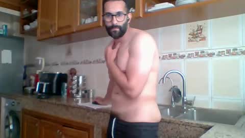 Snapshot of annuler_9 chatting on 06/06/26, 01:38 adrenalinE online show from 06/06/26, 01:38