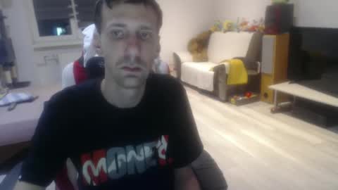 LoyalDog online show from 05/01/26, 06:34
