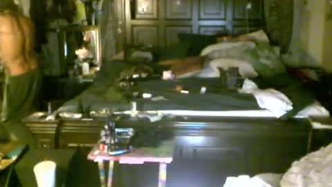 Snapshot of annunakispawn chatting on 11/16/25, 05:24 Annunaki Spawn online show from 11/16/25, 05:24