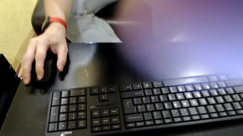 Snapshot of anny_bmw chatting on 06/16/26, 01:03 anny_bmw online show from 06/16/26, 01:03