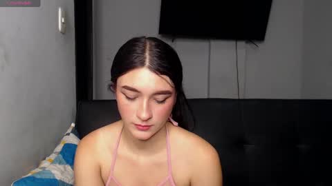 Snapshot of anny_naf chatting on 09/11/25, 02:06 Anny online show from 09/11/25, 02:06