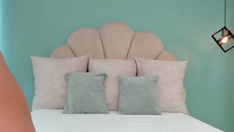 Anny  online show from 02/04/25, 05:12