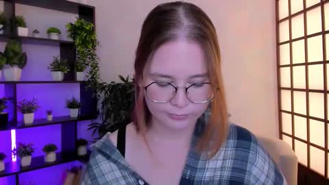 Anny online show from 12/01/25, 08:41