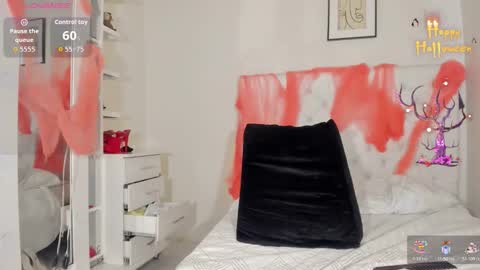 Melani online show from 10/27/25, 05:17