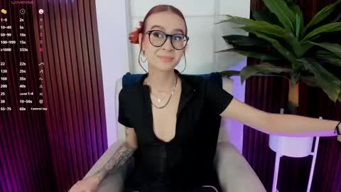 Ana online show from 02/26/25, 12:36