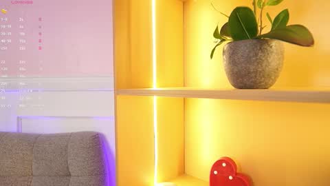 Ana online show from 11/10/25, 11:53