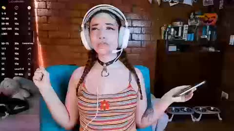 Anny  IG online show from 03/04/26, 10:16