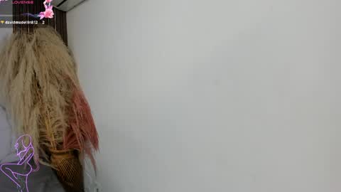Snapshot of annyhathaway chatting on 04/13/26, 08:47 Anny online show from 04/13/26, 08:47