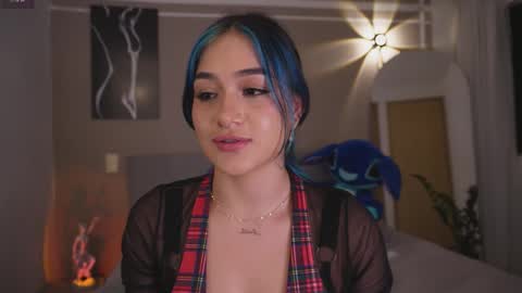    online show from 12/23/25, 04:54