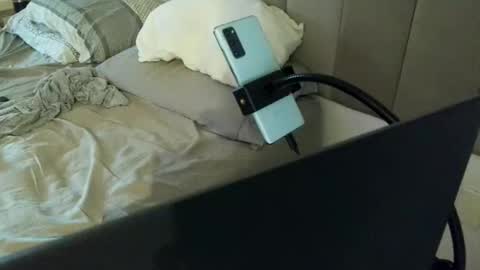 annyksada online show from 06/10/26, 07:57