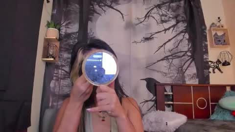 Annyluna online show from 01/10/26, 08:21