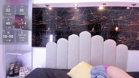 Anny online show from 11/12/25, 08:41