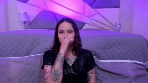 AnnyT online show from 01/16/25, 10:55