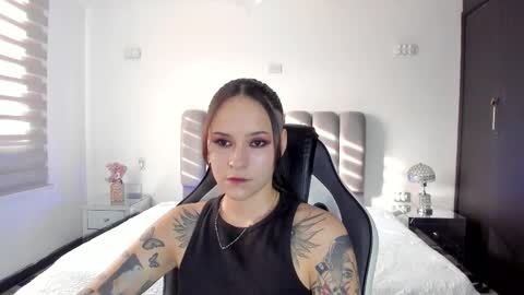 AnnyT online show from 03/10/26, 09:31