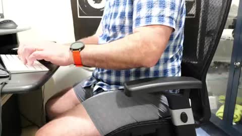 D online show from 04/13/26, 12:43