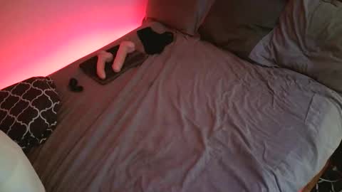 Snapshot of anonymous_fantasy_4u chatting on 11/17/25, 06:52 Anonymous Fantasy 4U online show from 11/17/25, 06:52