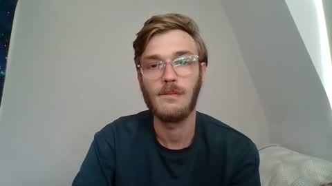 anonymousstoner58 online show from 09/25/25, 11:47