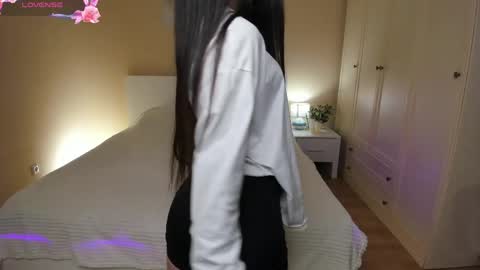 Snapshot of anorabodyys chatting on 02/23/26, 07:33 Anora Emma online show from 02/23/26, 07:33