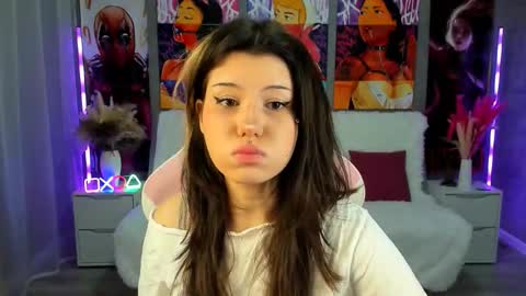 Anora online show from 11/24/25, 01:00