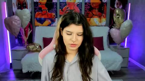 Snapshot of anoradark chatting on 02/24/26, 06:39 Anora online show from 02/24/26, 06:39