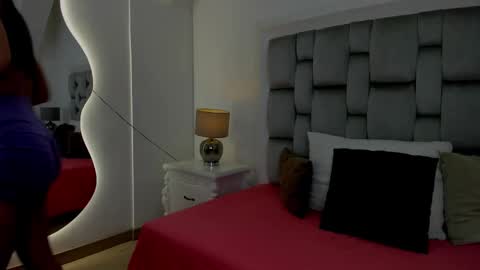 Snapshot of anthonela_coleman chatting on 11/27/25, 11:34 Anthonela online show from 11/27/25, 11:34