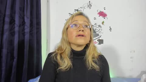 anthonela_mature_ online show from 02/06/25, 12:33