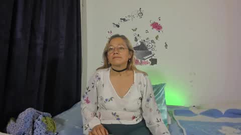 anthonela_mature_ online show from 03/11/25, 01:05