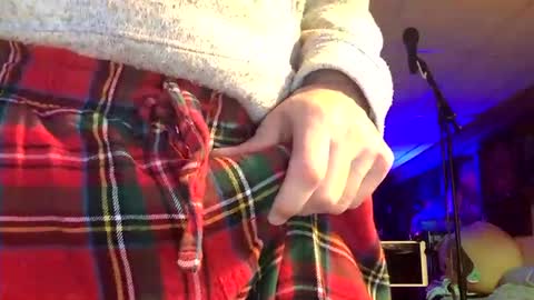 Anthony online show from 02/02/25, 02:34