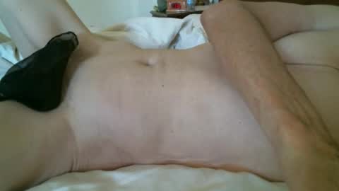 Snapshot of anthonybc chatting on 04/06/26, 10:11 Ant online show from 04/06/26, 10:11