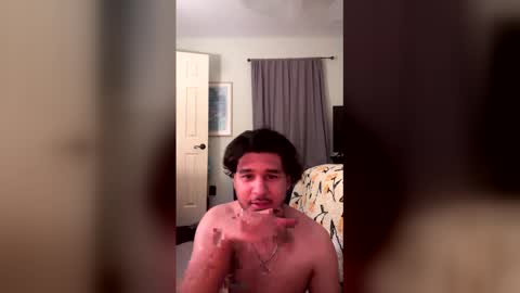 Snapshot of anthonyesp115 chatting on 03/30/26, 01:17 anthonyesp115 online show from 03/30/26, 01:17