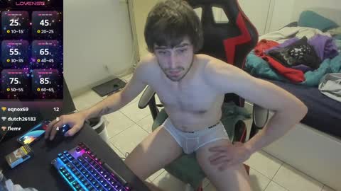 Snapshot of anthonyloveseks chatting on 12/01/24, 04:29 Anthony online show from 12/01/24, 04:29