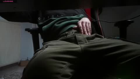 Snapshot of anthonyloveseks chatting on 02/08/25, 02:38 Anthony online show from 02/08/25, 02:38