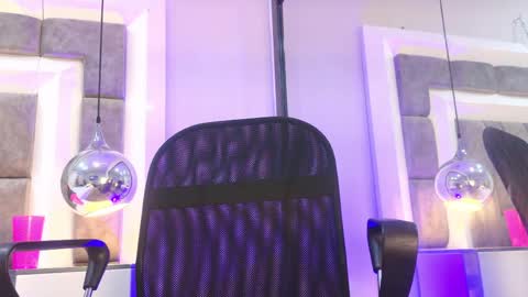 Snapshot of anthonystone_ chatting on 05/29/26, 10:30 Anthonny online show from 05/29/26, 10:30