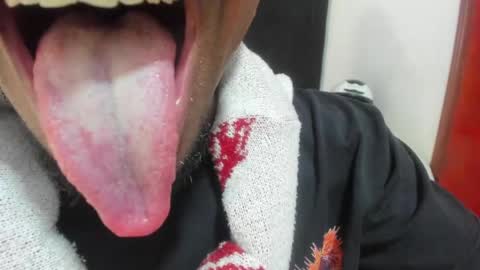       online show from 04/21/26, 01:42