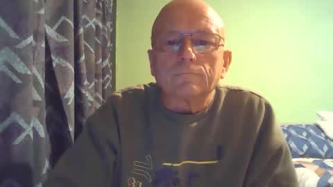 antmatt2025 online show from 11/27/25, 05:48