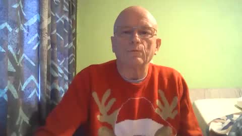 antmatt2025 online show from 12/17/25, 09:15