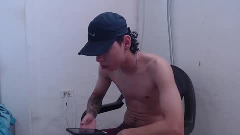 Snapshot of antoine_mastercum420 chatting on 02/22/26, 04:49 Antoine online show from 02/22/26, 04:49