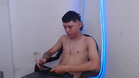 Snapshot of antoine_mastercum420 chatting on 02/26/26, 07:35 Antoine online show from 02/26/26, 07:35