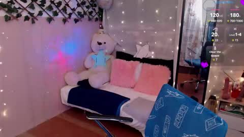 antolyh_c online show from 10/10/25, 11:42